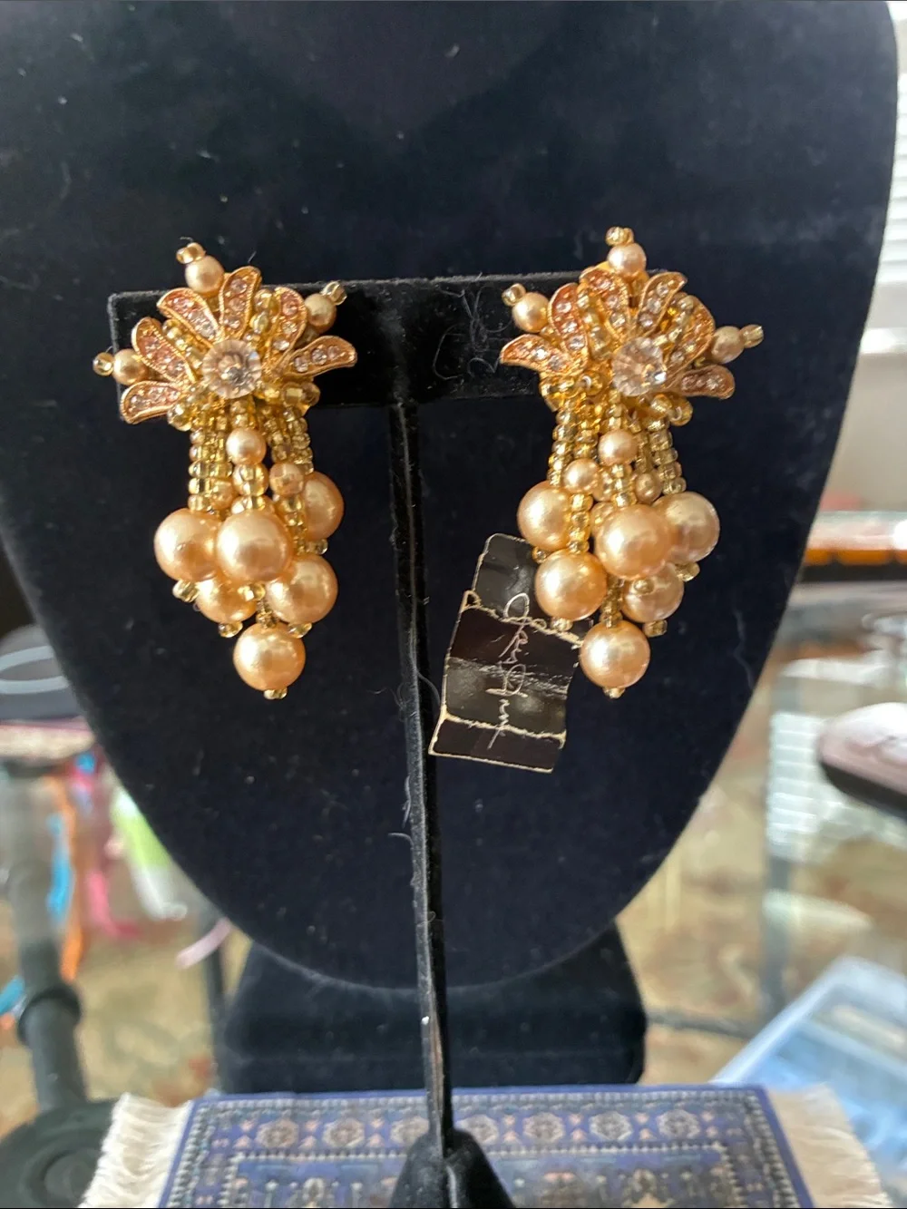 Gold Pearl Cluster Dangle Earrings - Elegant Women's Jewelry